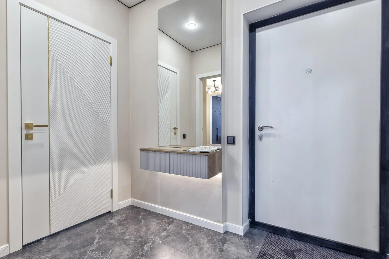 Апартаменты возле Хан-Шатыра — главной достопримечательности Астаны