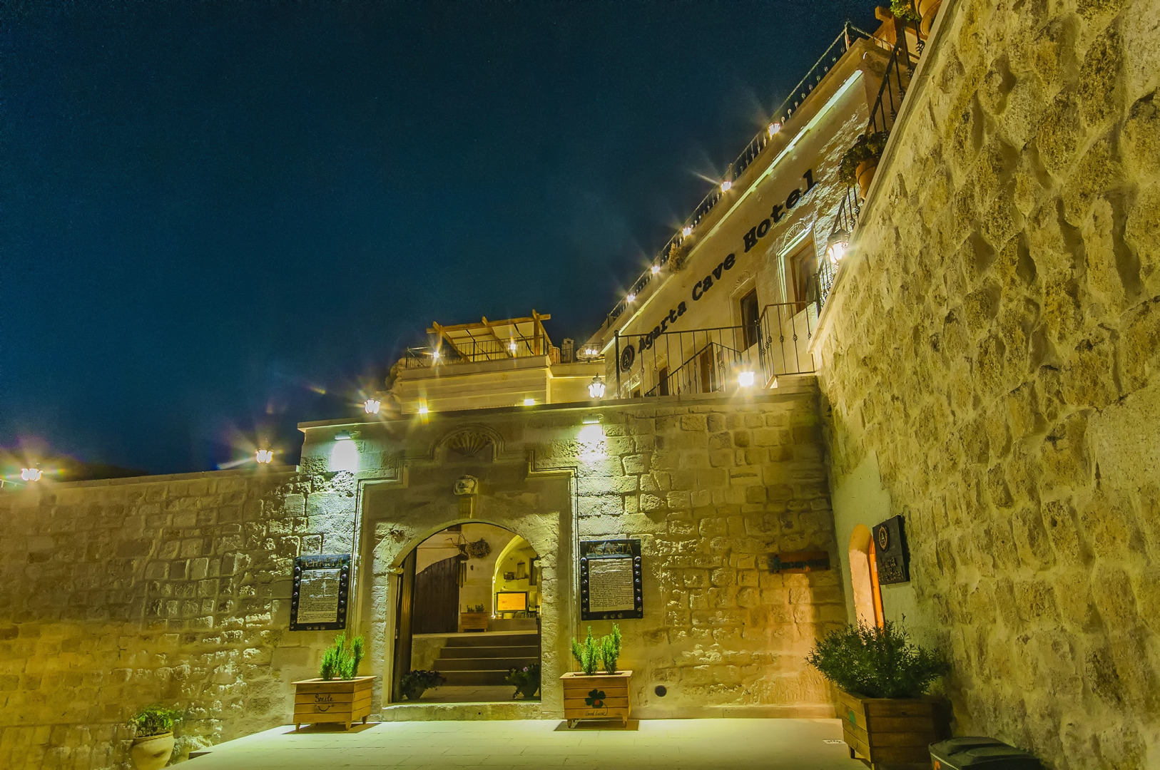 Отель Agarta Cave