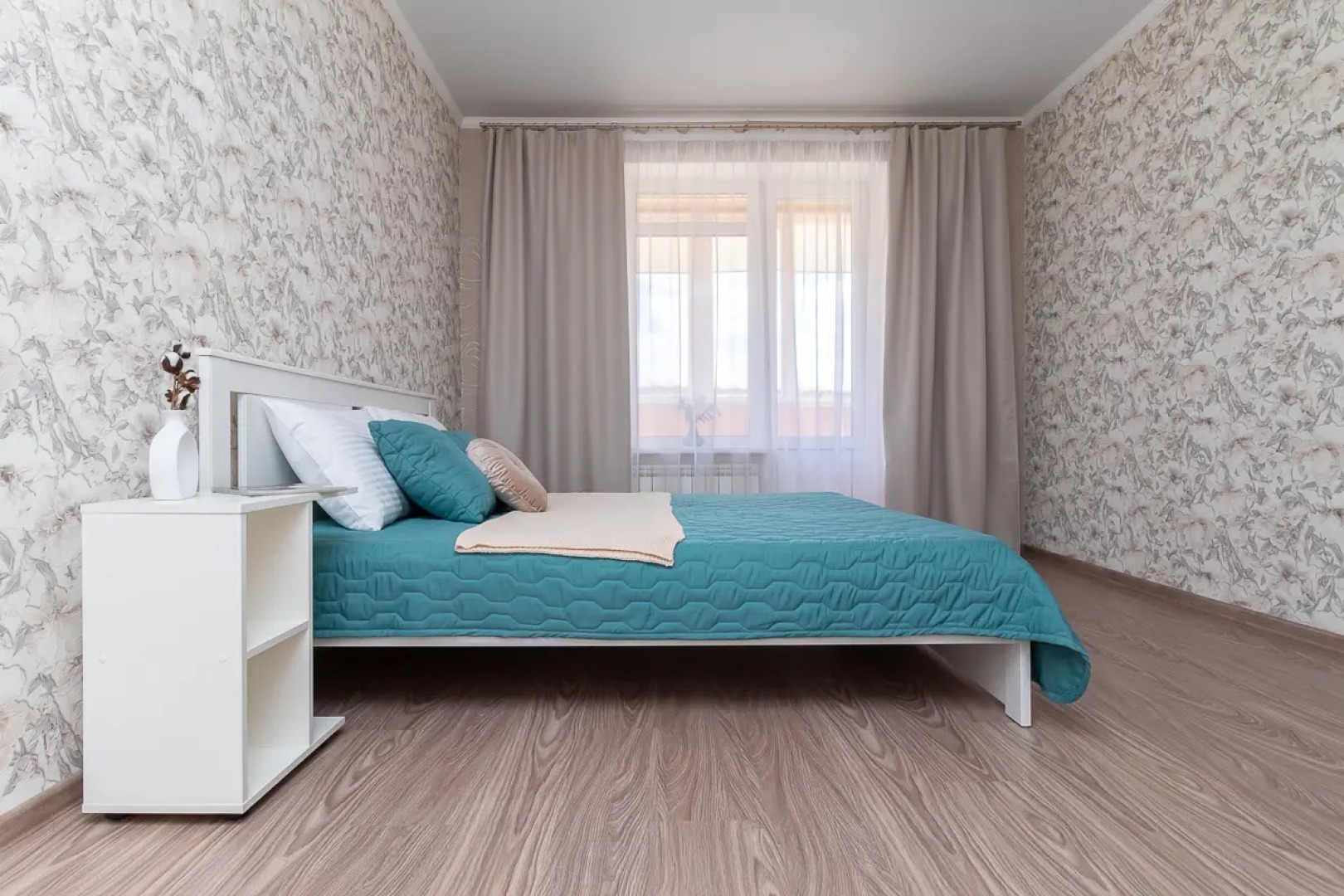 Квартира Happy House  Комарова 17/2