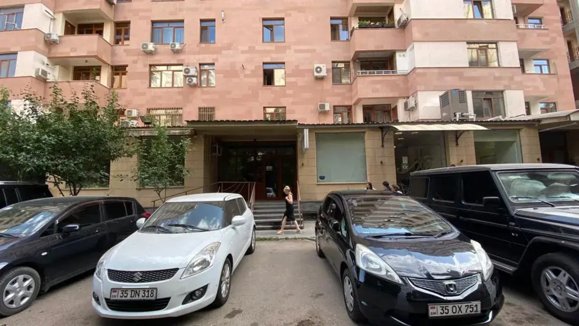 Апартаменты on Yekmalyan Str. 1-42