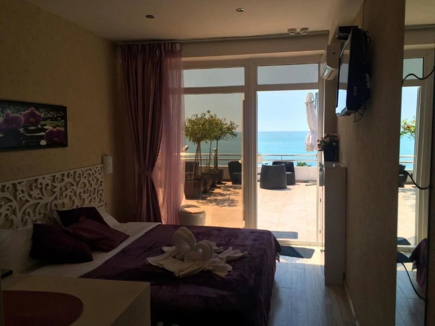 Отель Константа