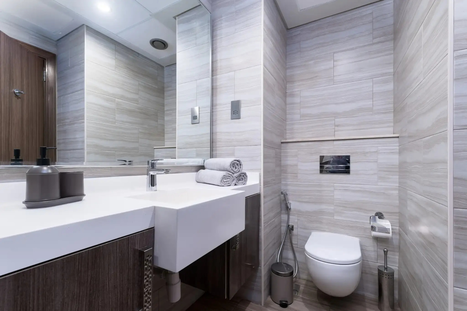 Апартаменты Welcome Home in MBL Residence