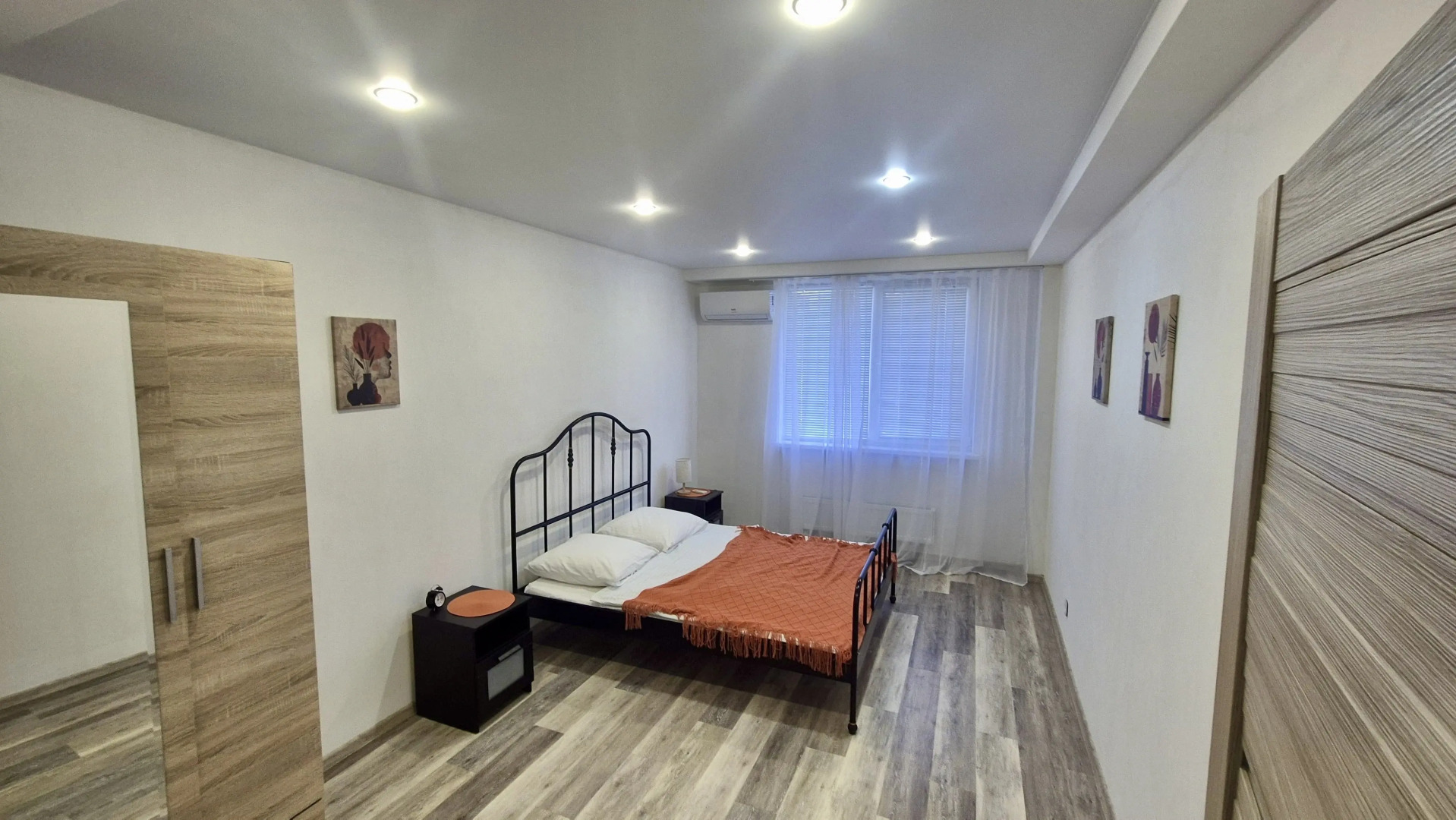 Квартира в современном районе недалеко от центра города