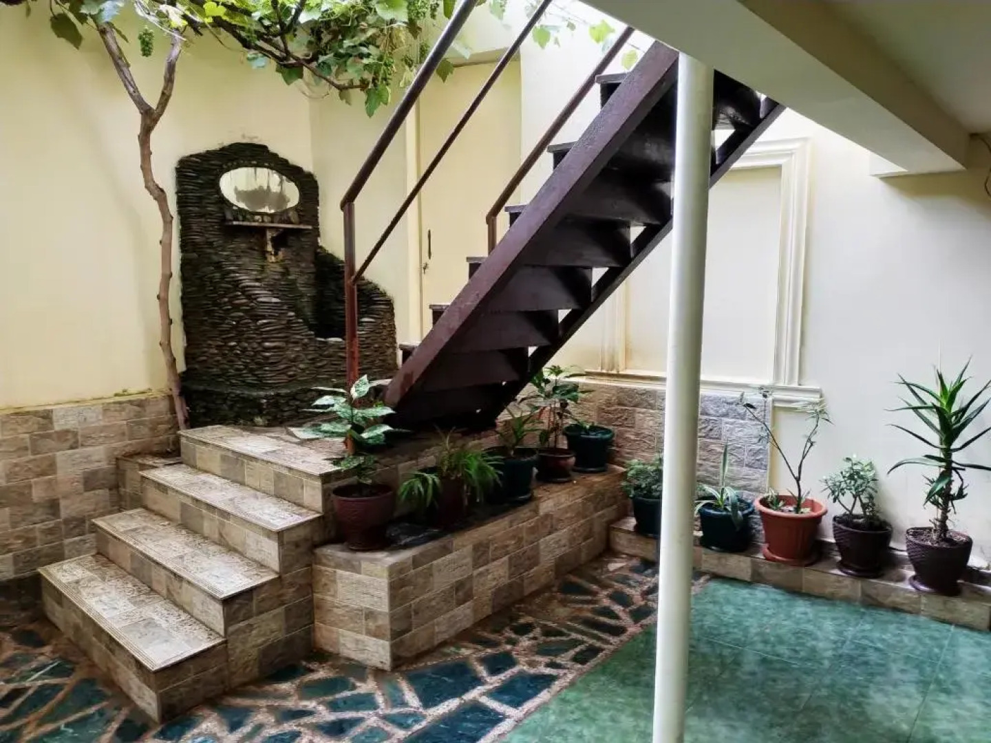 Отель Lions Avlabari