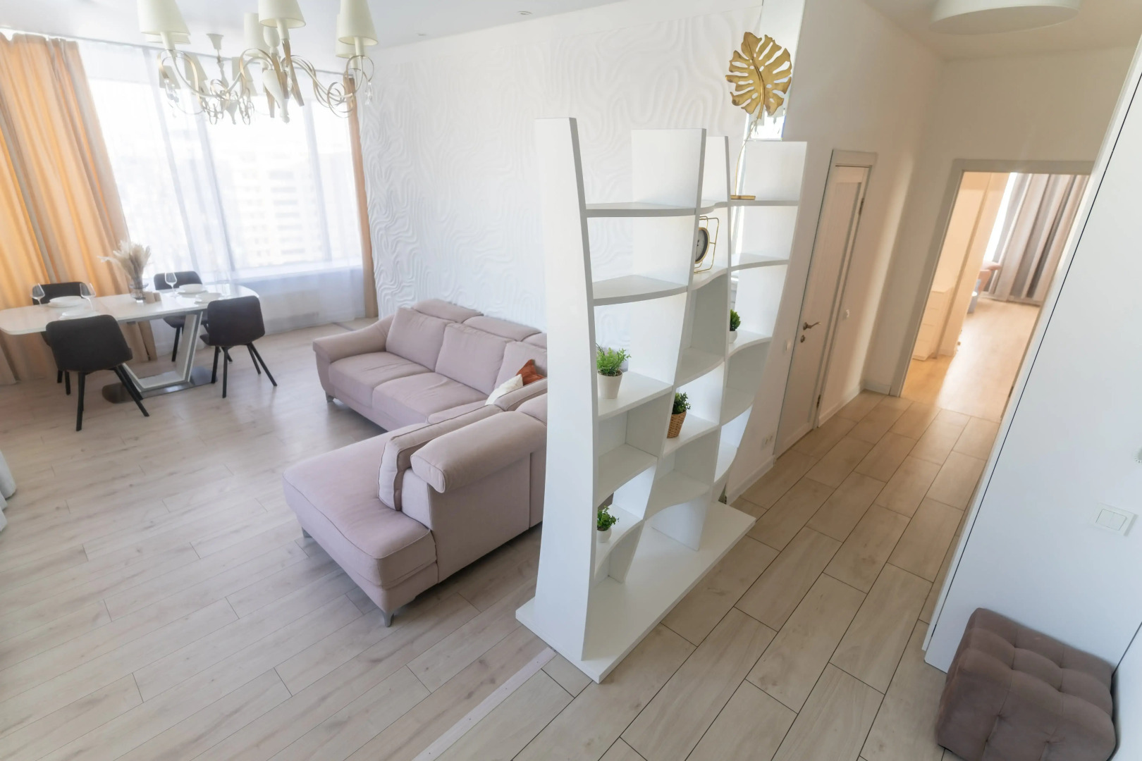 14 Апартаменты RADIUS Малышева 42А (11)