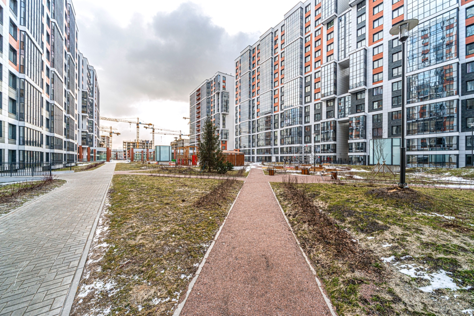 Апартаменты GoodApart near the Ivanovo Garden 2