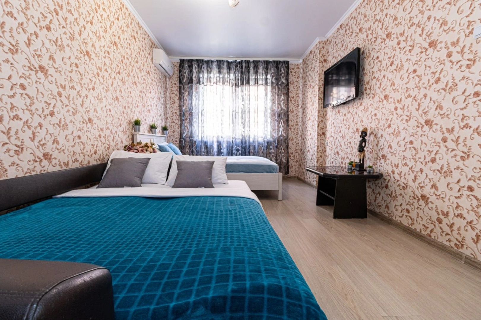 Апартаменты с Новым Ремонтом возле Стадиона Краснодар