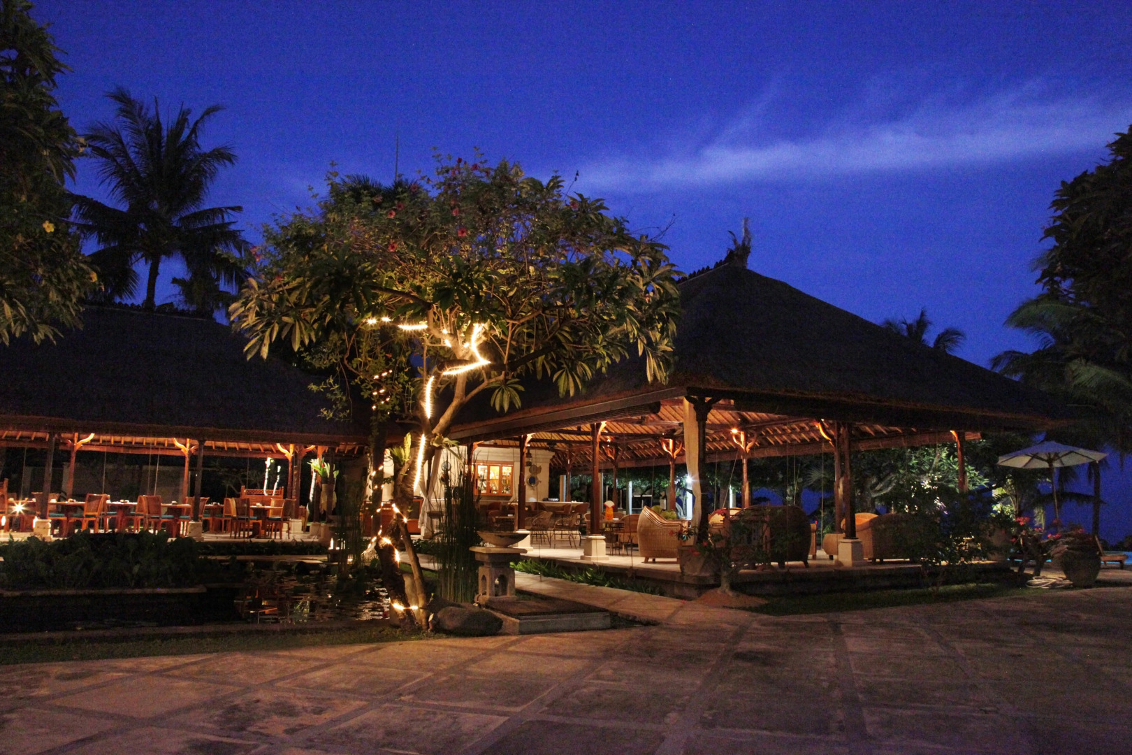 Hotel Puri Bagus Lovina