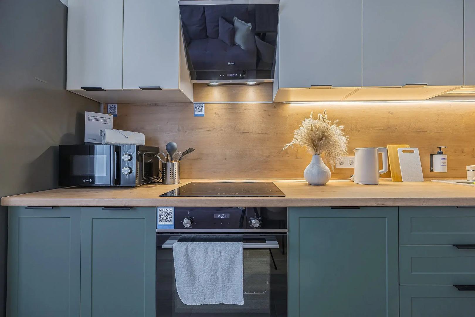 Апартаменты Как Дома на Академика Сахарова Рядом с Лесопарком Щёлковский Хутор