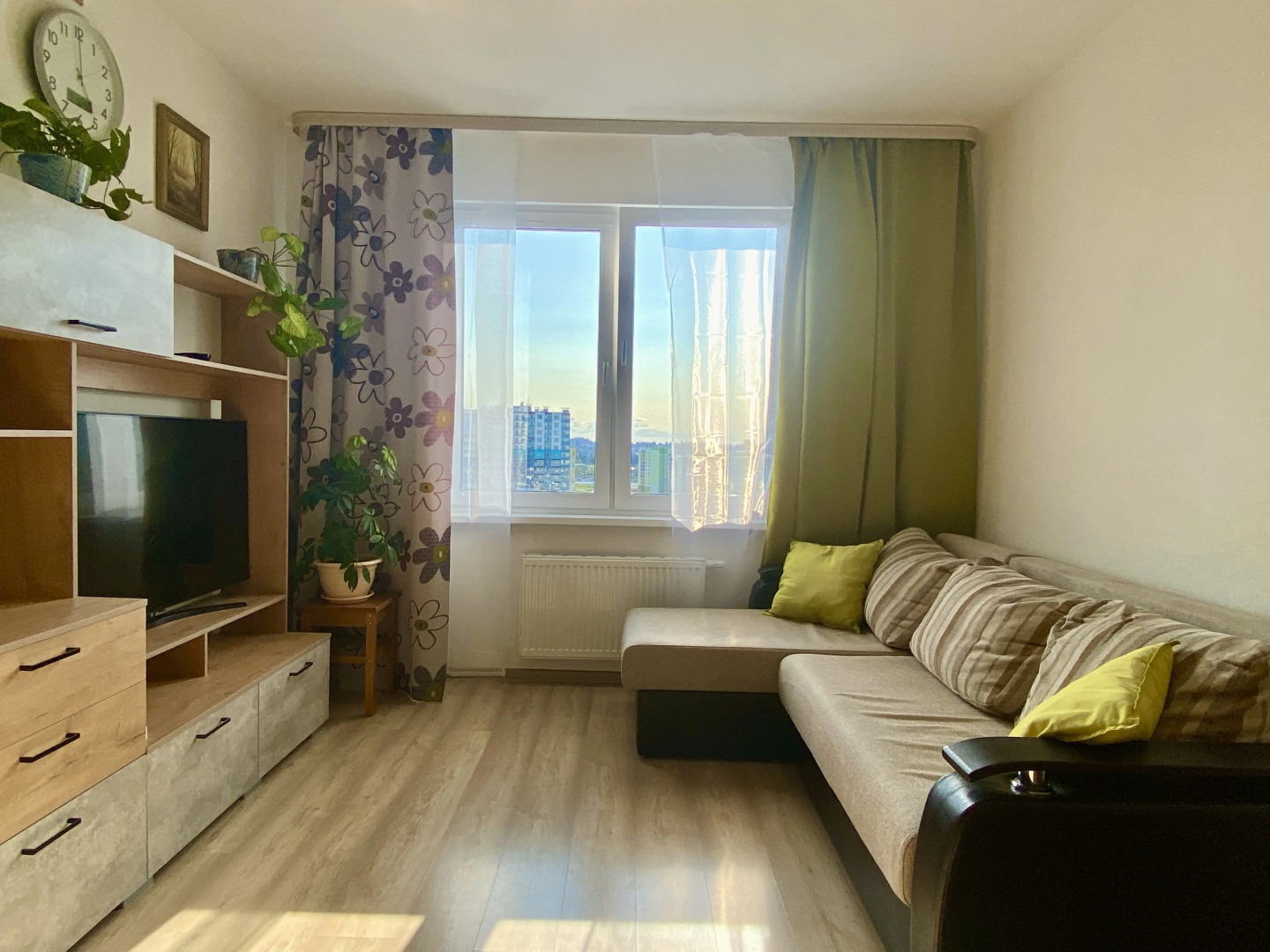 Квартира InRoomSPb на Евгения Шварца 11