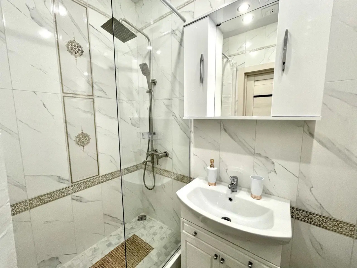 Апартаменты Mars Hotel Островского 41Б