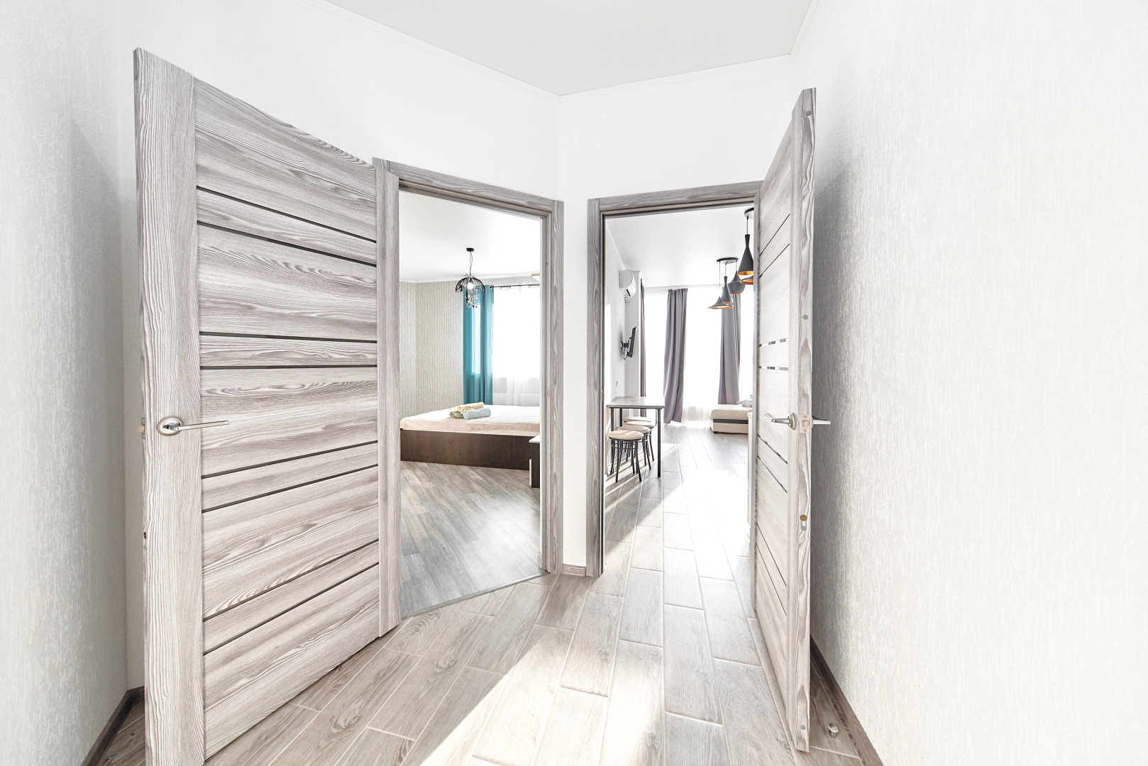 Апартаменты Класса Люкс на Первой Линии в Центре Новороссийска от LetoApart 1