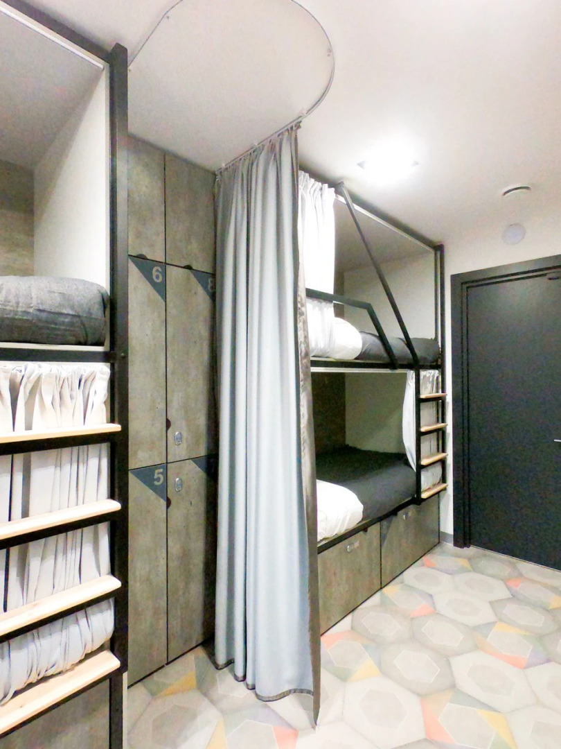 Хостел Poshtel VDali