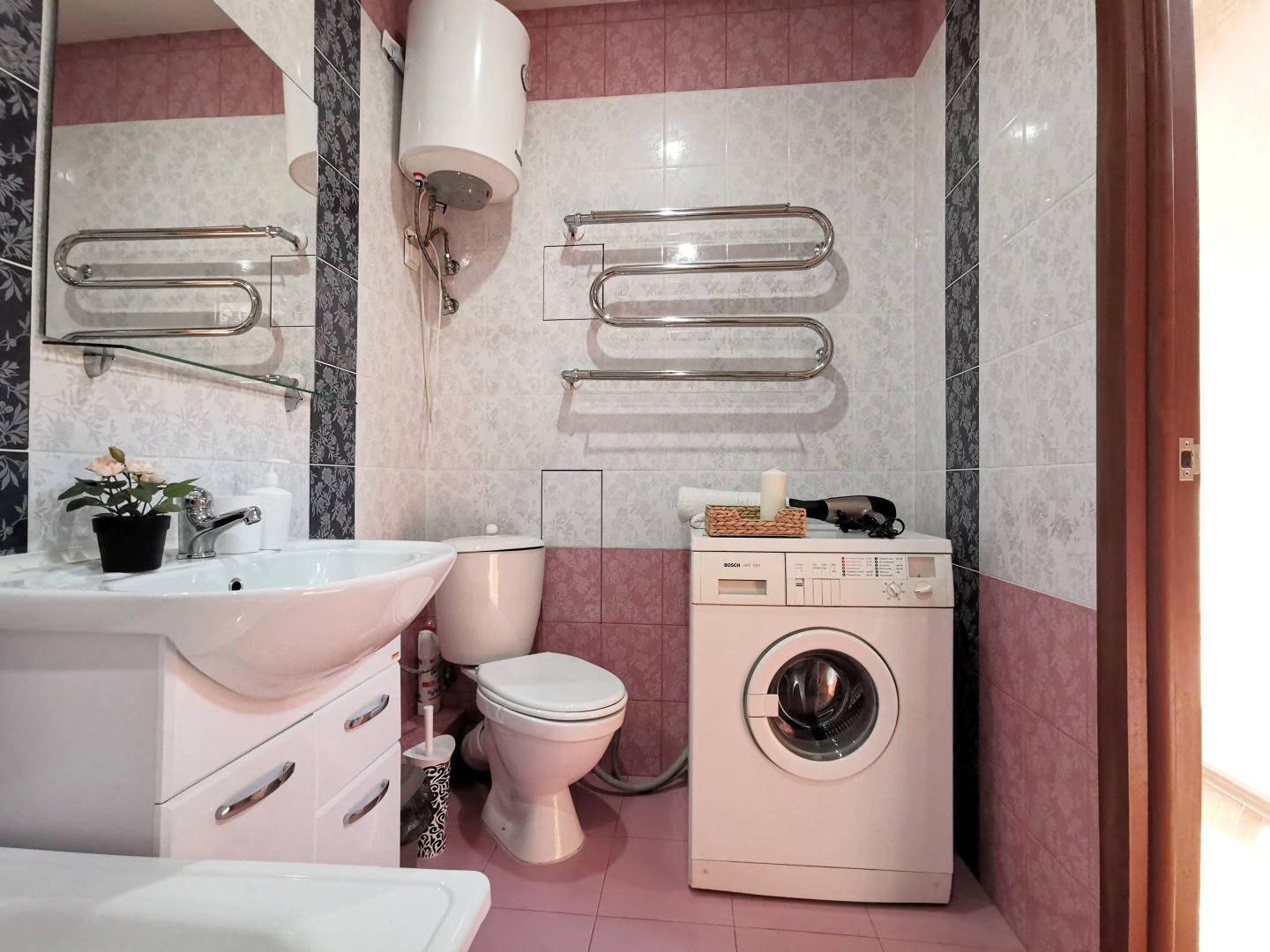 Апартаменты Уютная с видом на Волгу