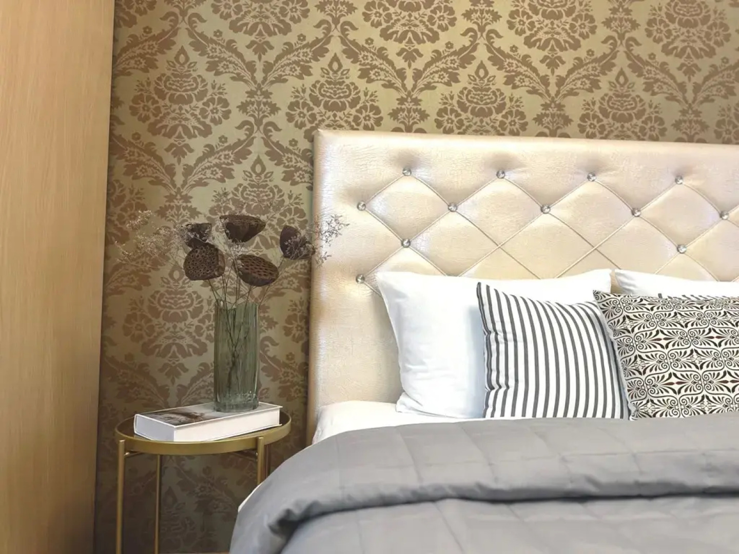 Квартира на улице Невзоровых 64к1