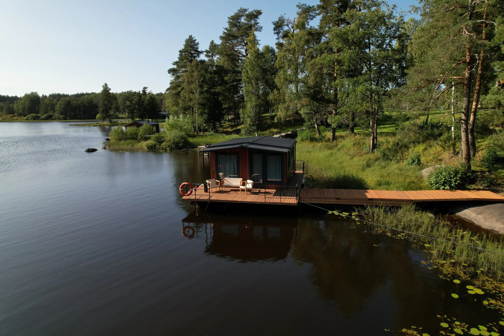 Гостевой дом на воде Наедине