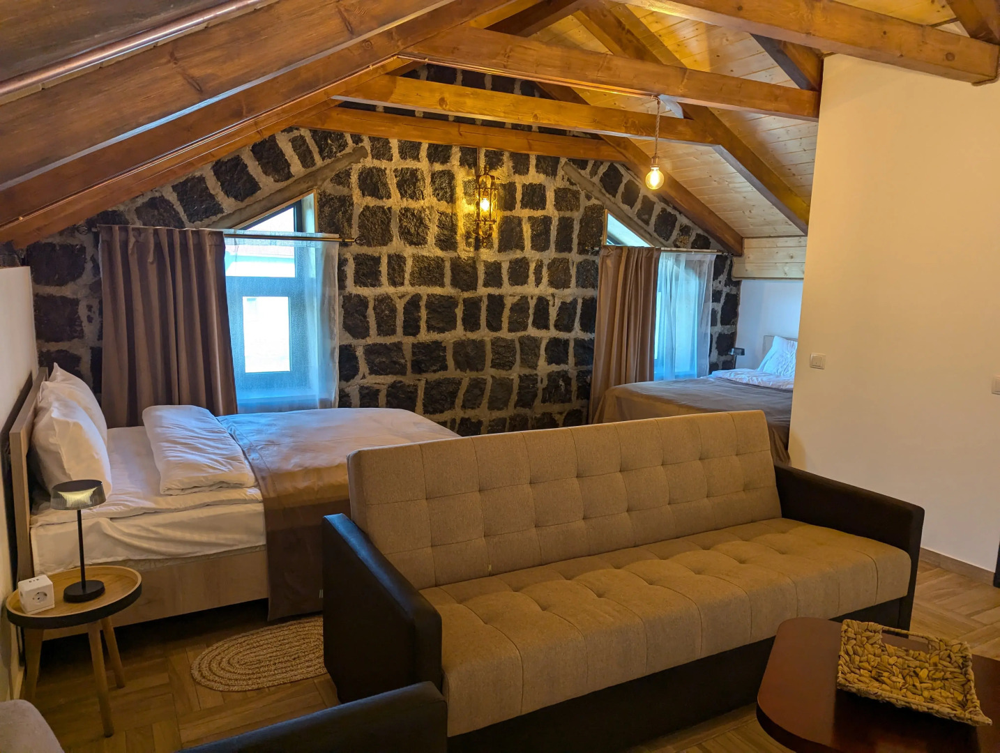 Частный дом озле реки