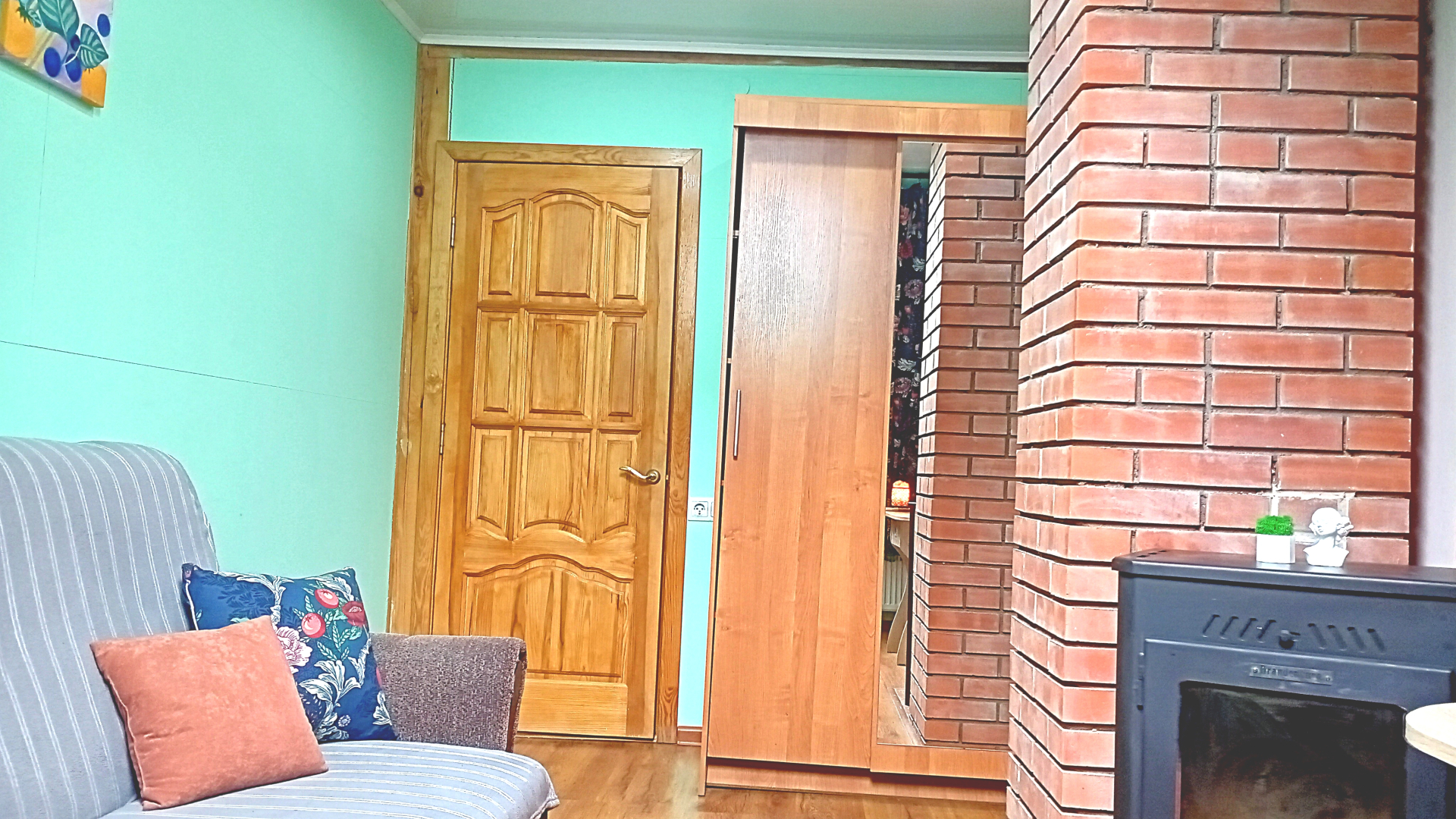 Квартира 2-к  на Берегу Озера с Лебедями