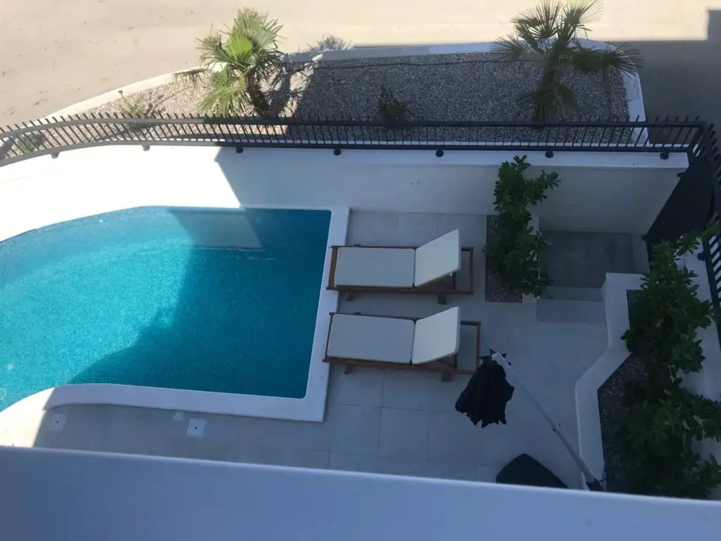 Вилла Urban Villa With Pool