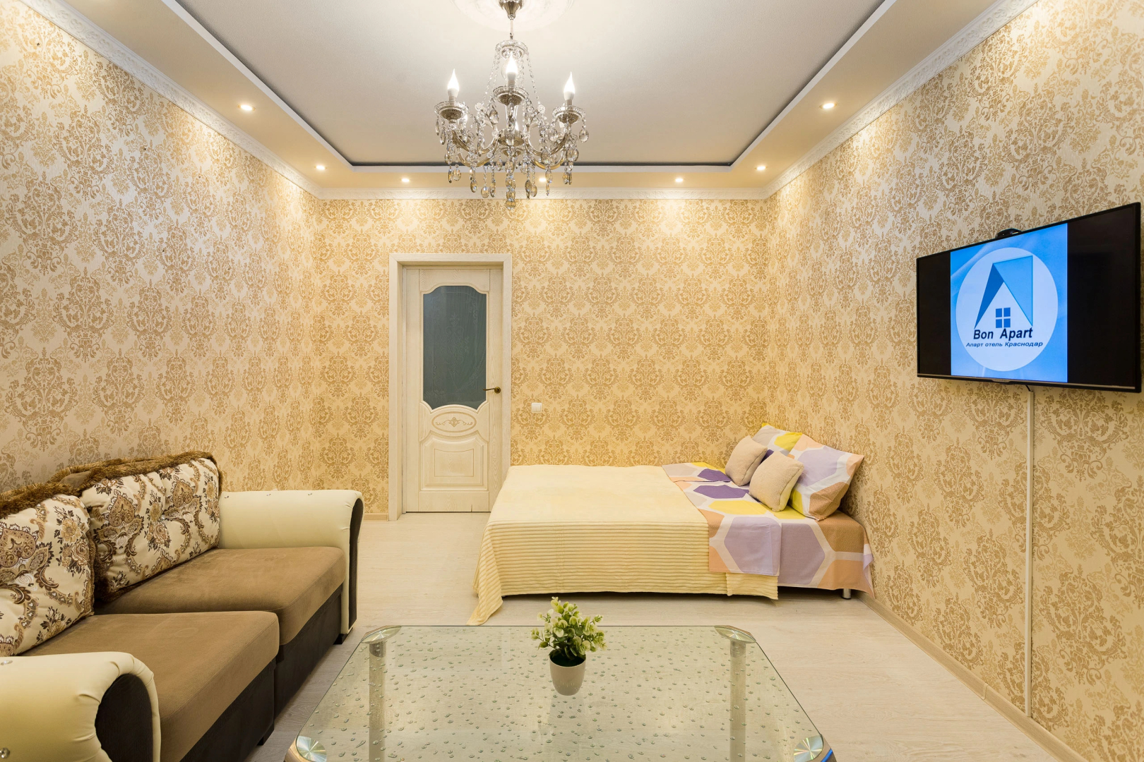 Апартаменты Евро 3х комнатные апартаменты с видом на парк Галицкого