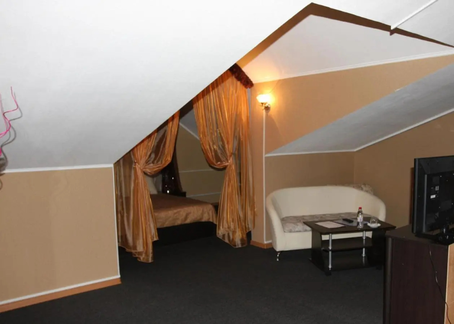 Отель Белая гора