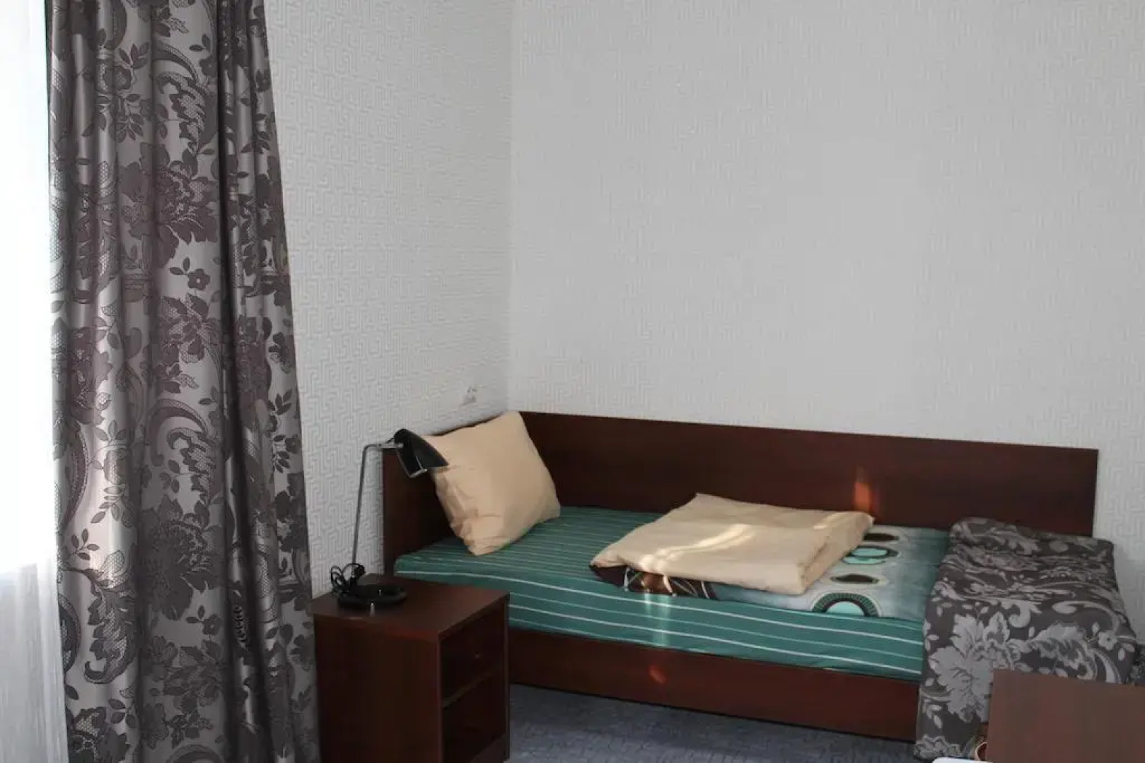 Отель Рыжий пёс