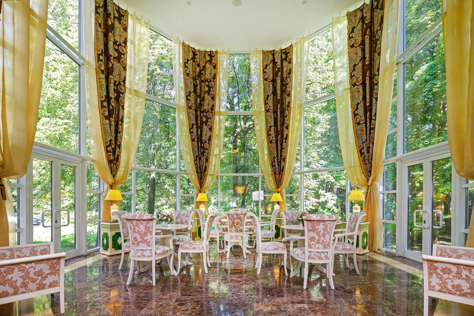 Отель Волынское Конгресс-Парк