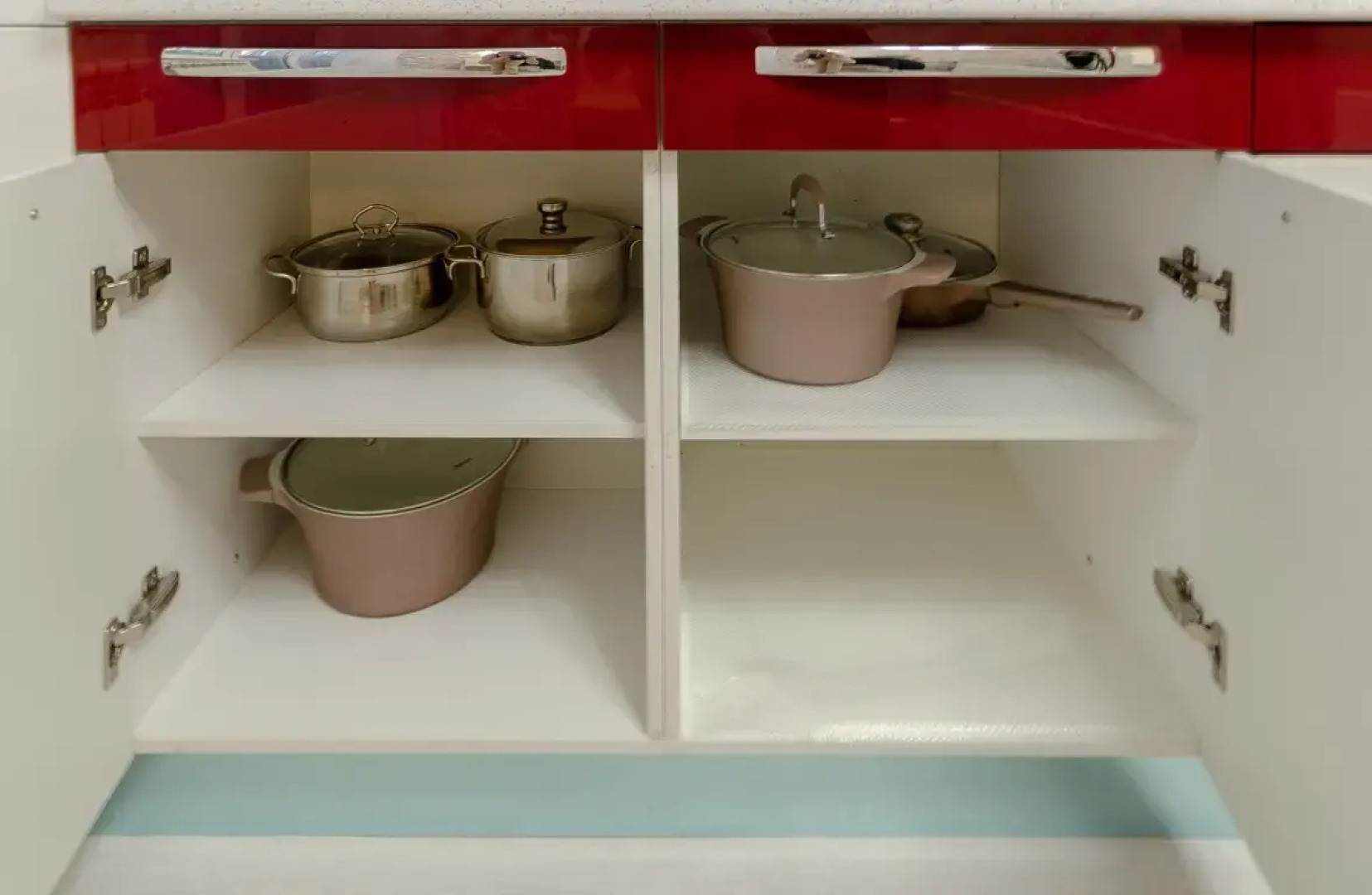 Апартаменты "Белоснежная 2 комнатная на Франко"