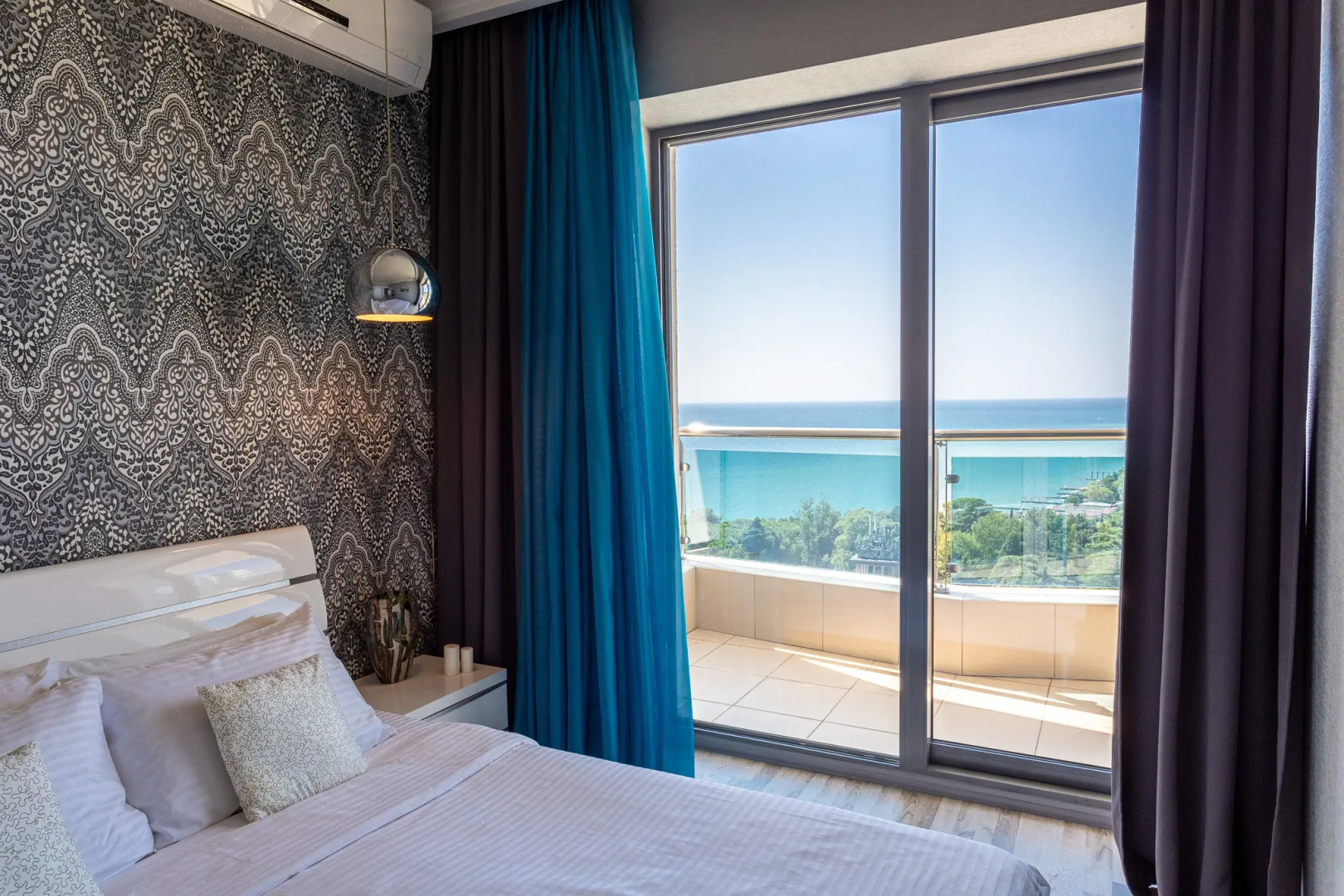 Апартаменты Море на Ладони