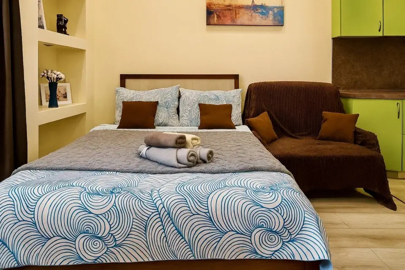 Апартаменты Уютная студия рядом с аэропортом