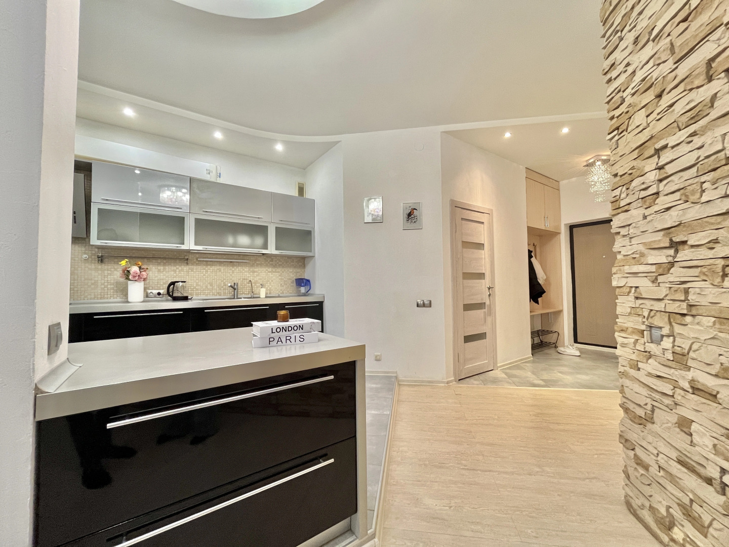 Апартаменты uTrip Hanoi