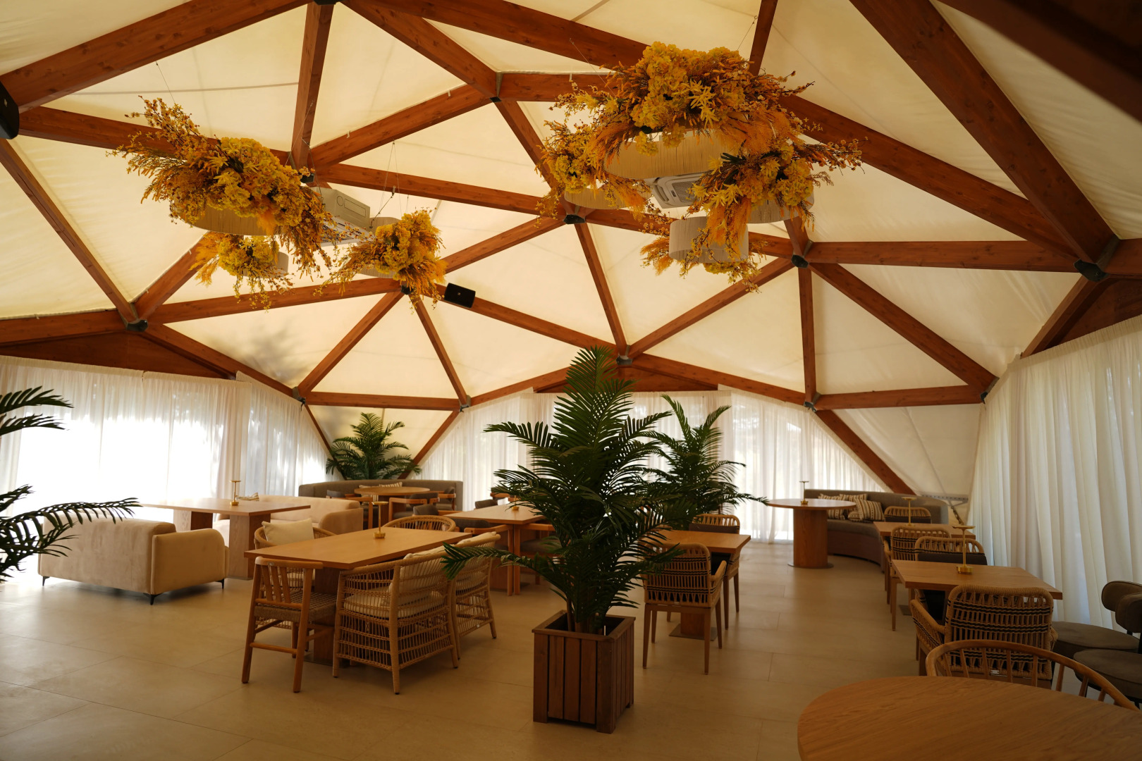 Глэмпинг Аршан