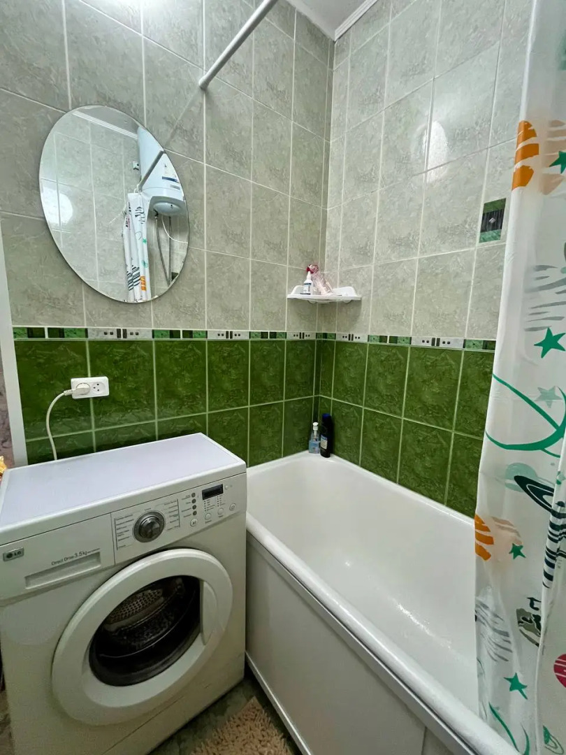 Апартаменты Однушка в центре на Емельянова