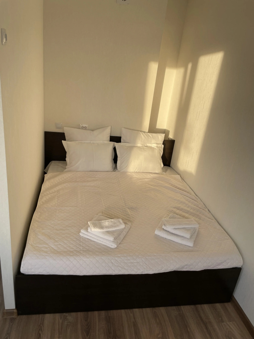 Квартира с проектором у метро в новом доме