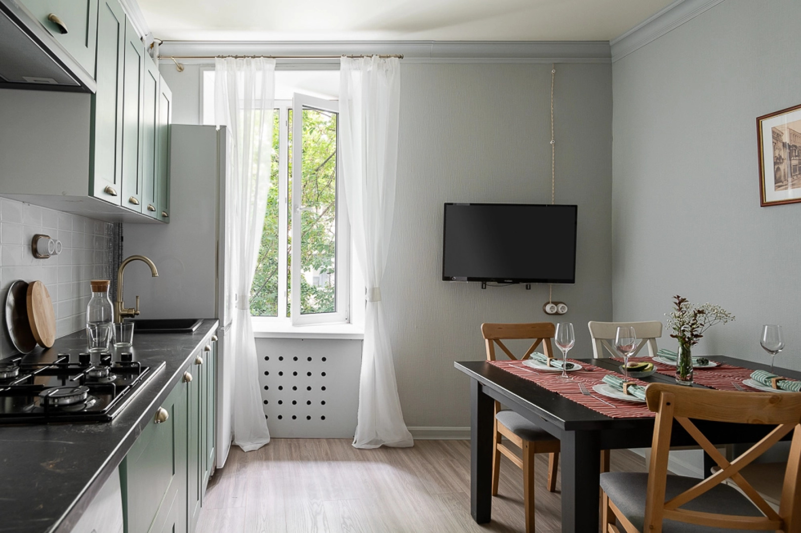 Апартаменты Кварт-Отель, Садовая-Триумфальная, 18