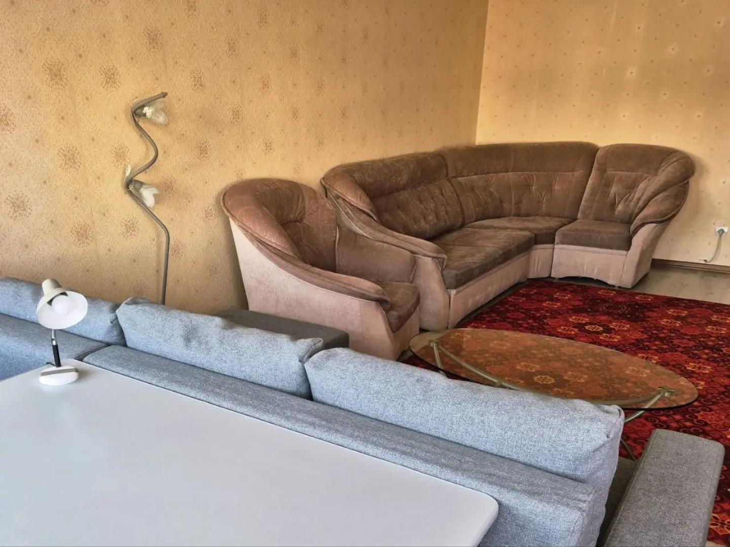 Квартира Просторная квартира с эркером в центре города-героя