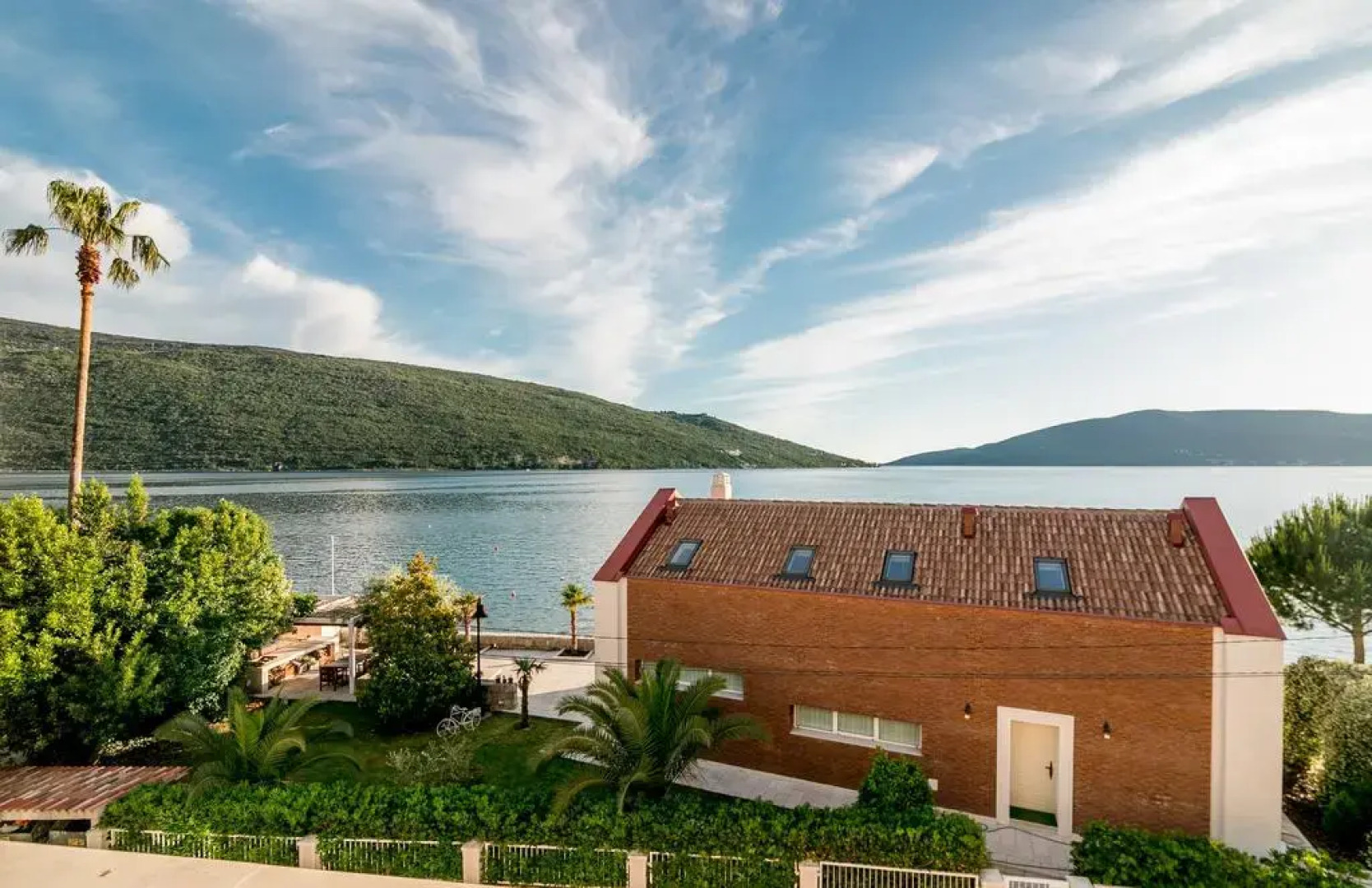 Апартаменты Hedera Residences  Kumbor