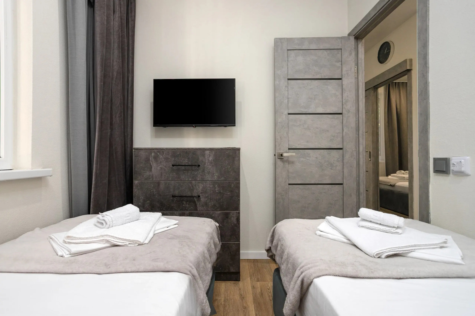 Апартаменты Море Апартаментов на Нагорный тупик 13-4