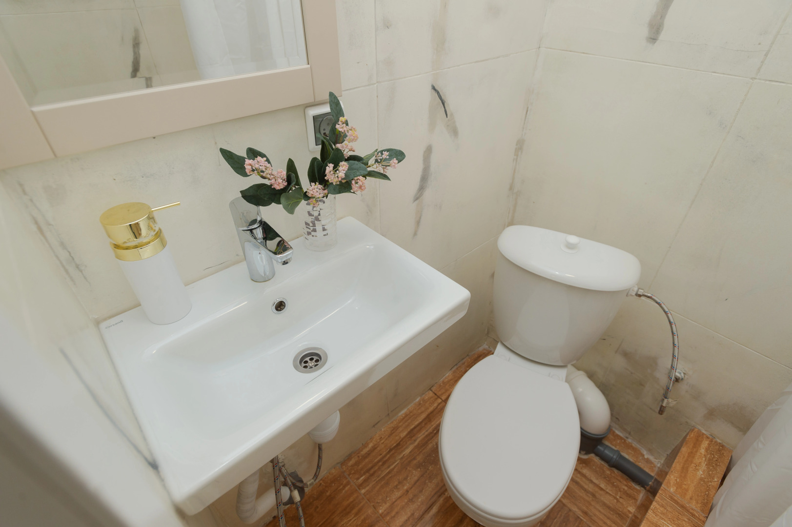 Квартира ApartHause рядом с Зоопарком и Оперным театром