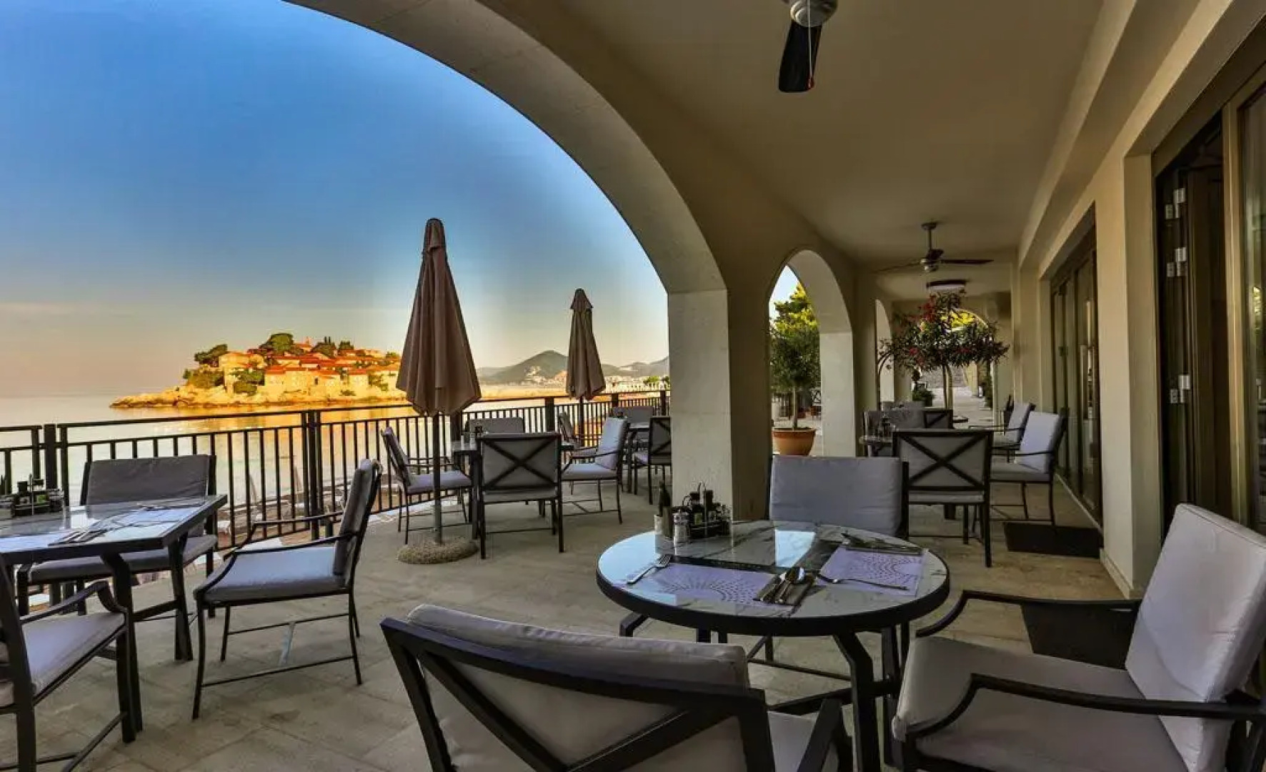 Отель California by Aycon