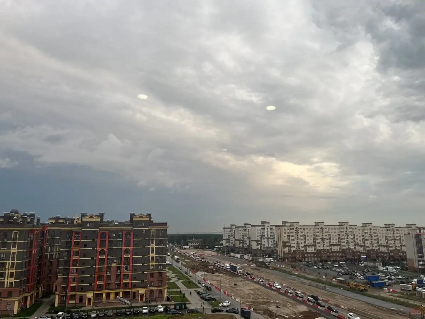 Апартаменты Happy People на улице Галины Вишневской 5