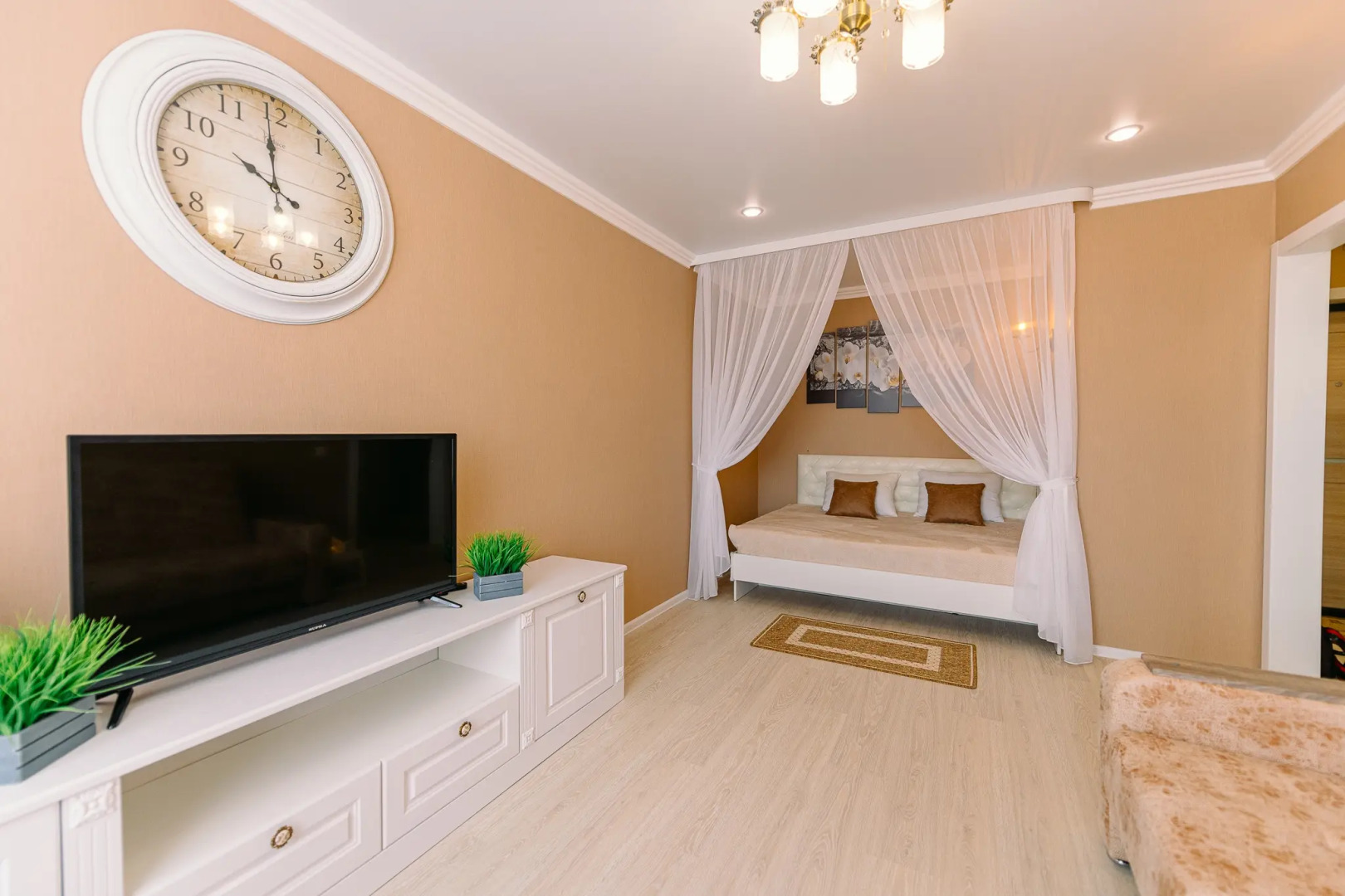 Апартаменты Любимый дом на Антонова 74