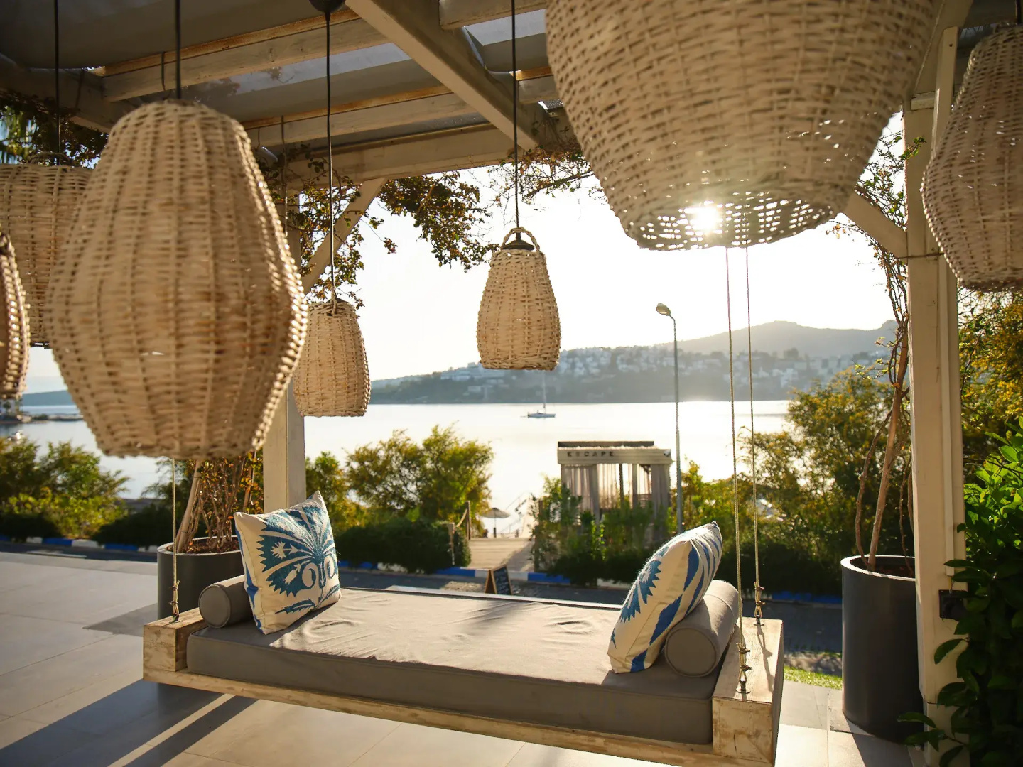 Отель Cape Bodrum Luxury Hotel & Beach