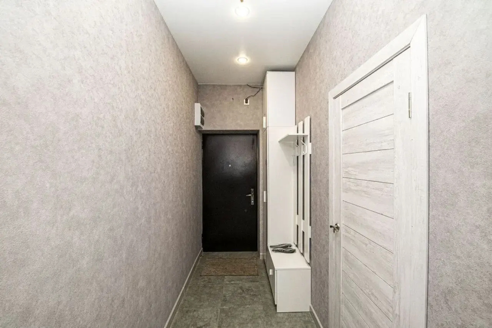 Апартаменты в Центре Города с Видом на Волгу