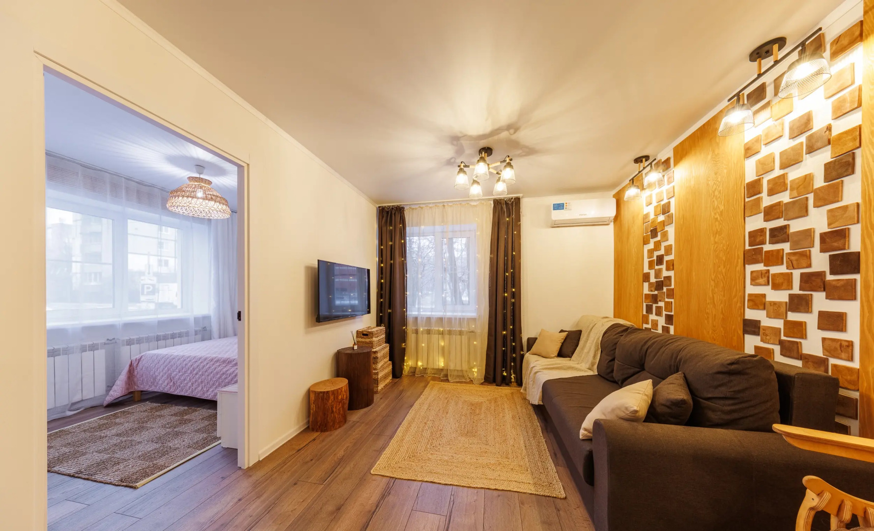 Квартира Двухкомнатная на Сойфера 37