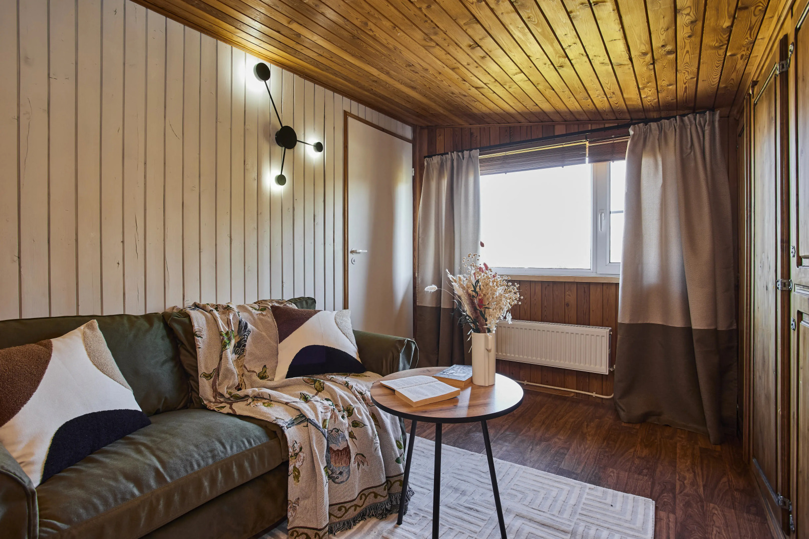 Частный дом уютный просторный GetFlat с баней для большой семьи