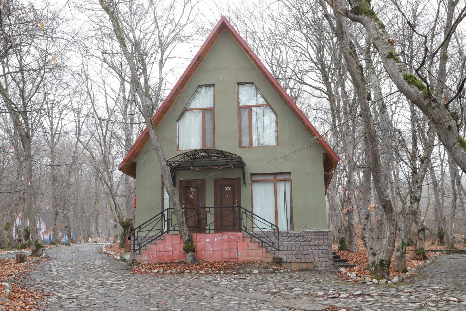 Отель Arena Gusar