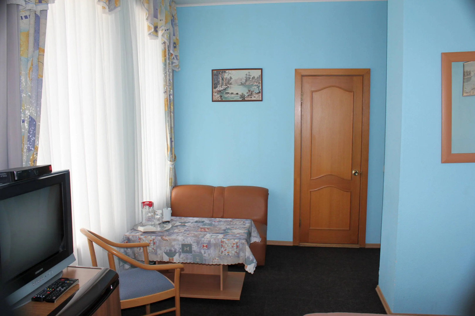 Отель Веста