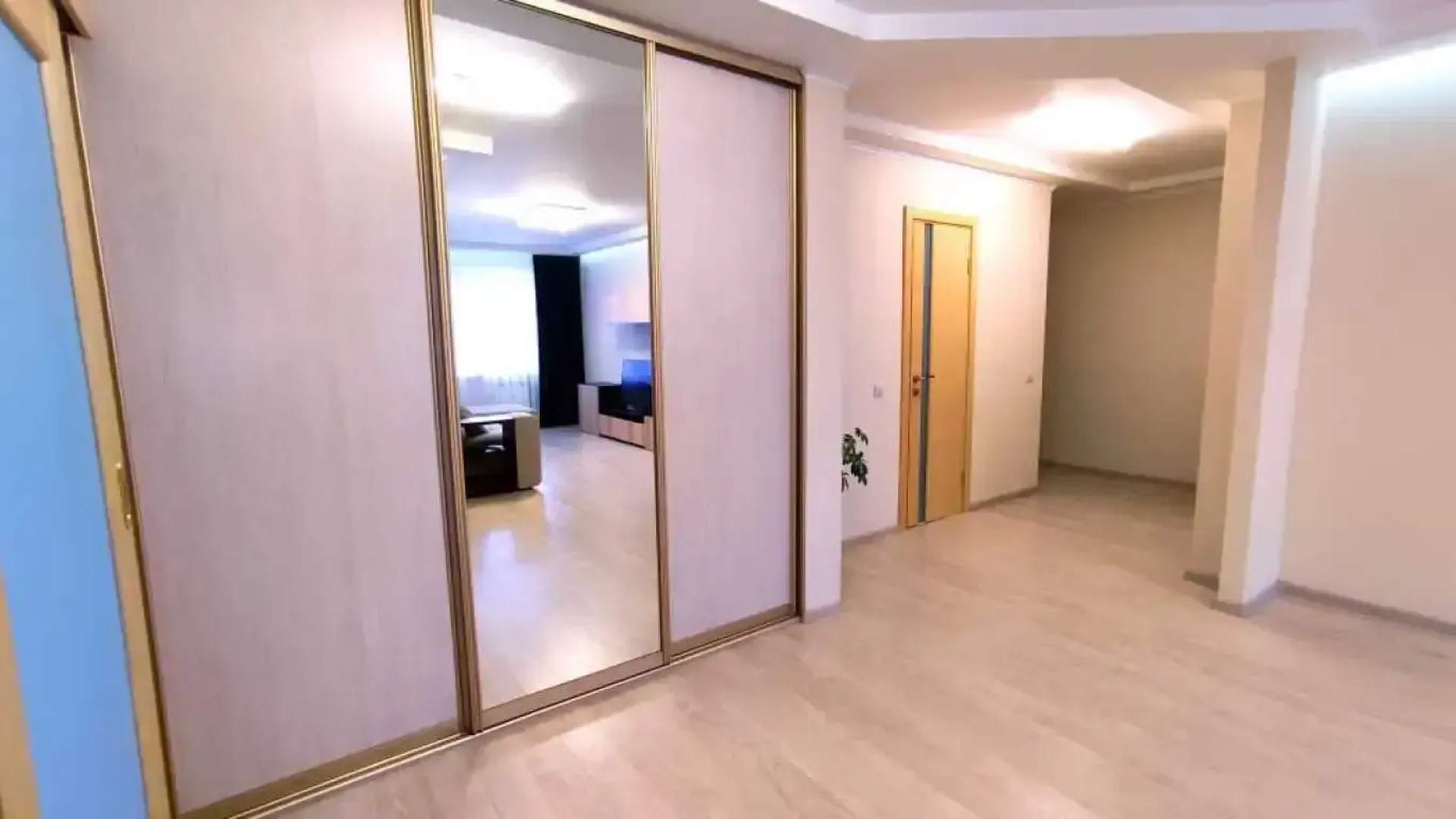 Апартаменты Двухкомнатные Татьянин Дом вблизи Ерофей Арены