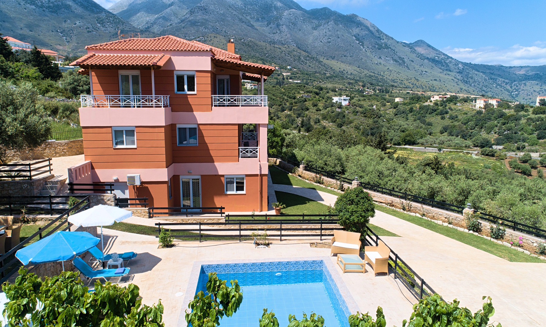 Вилла Aqua Mare Heated Pool